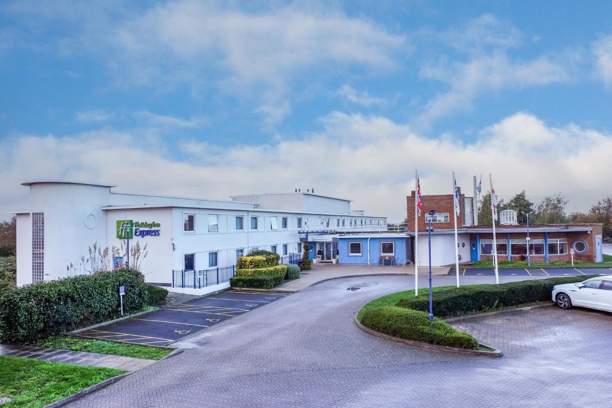 Holiday Inn Express Ramsgate - Minster By Ihg Exterior foto