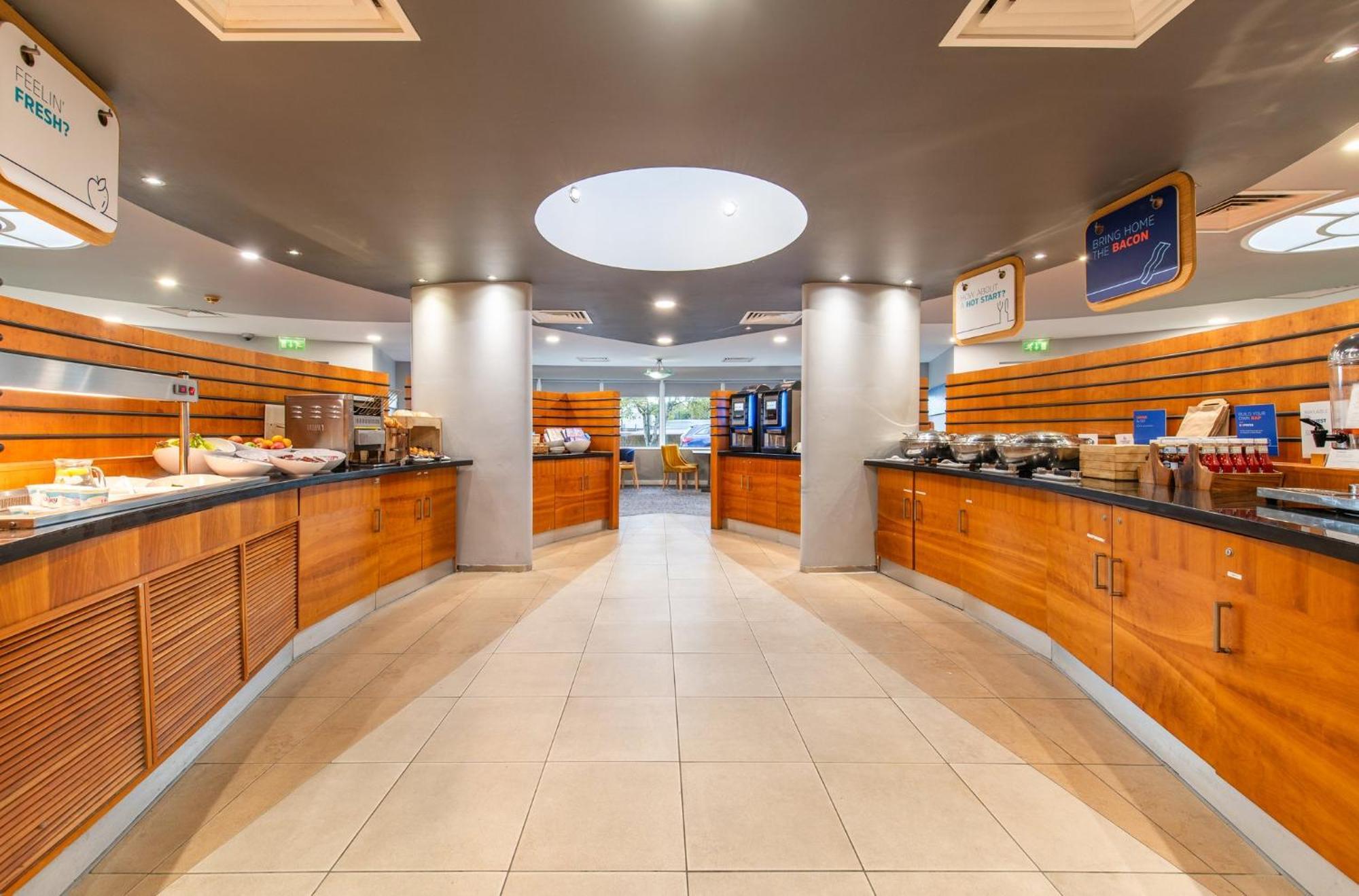 Holiday Inn Express Ramsgate - Minster By Ihg Exterior foto