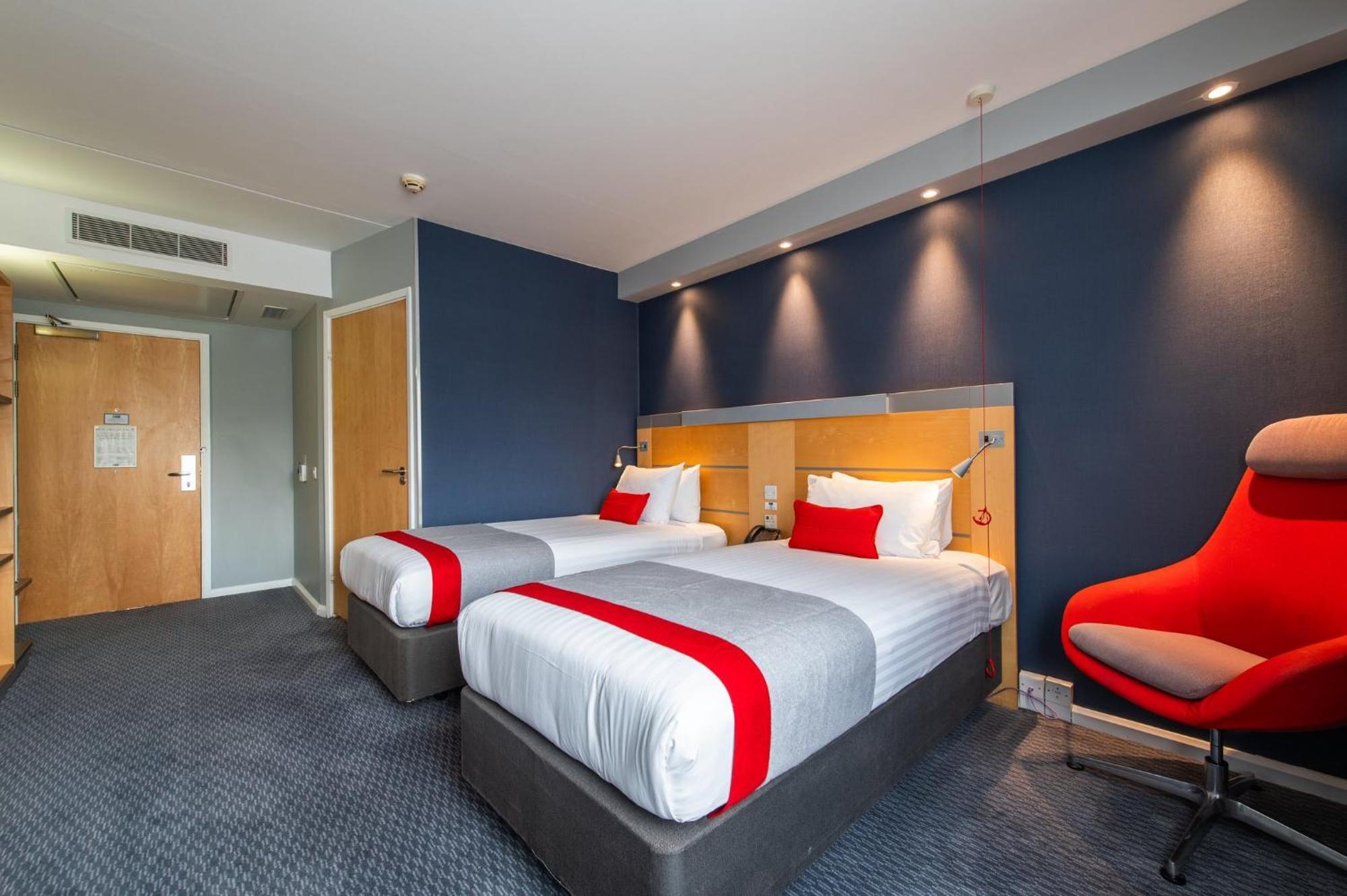 Holiday Inn Express Ramsgate - Minster By Ihg Exterior foto