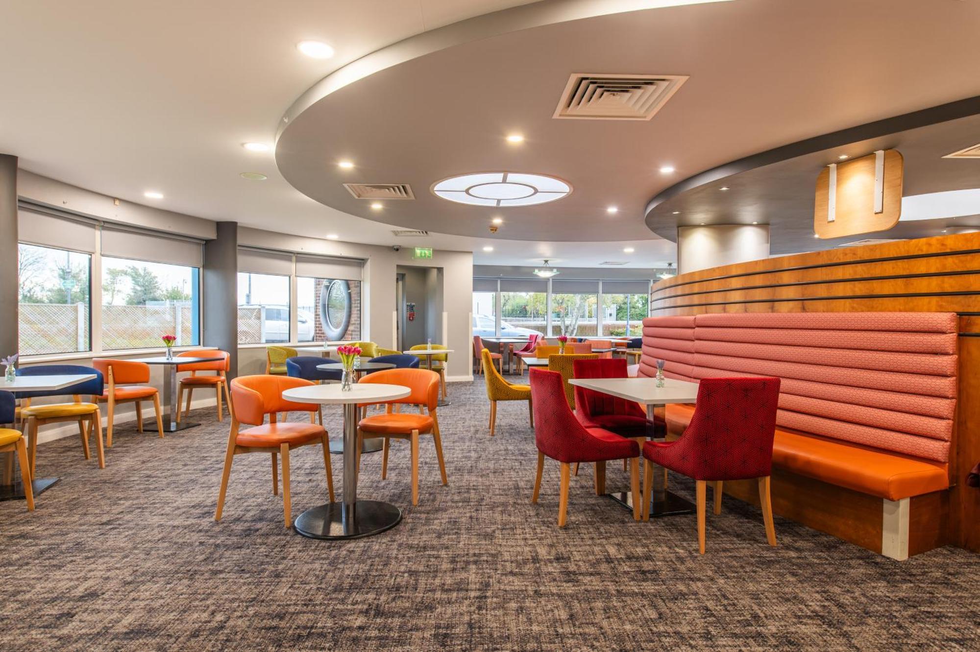 Holiday Inn Express Ramsgate - Minster By Ihg Exterior foto