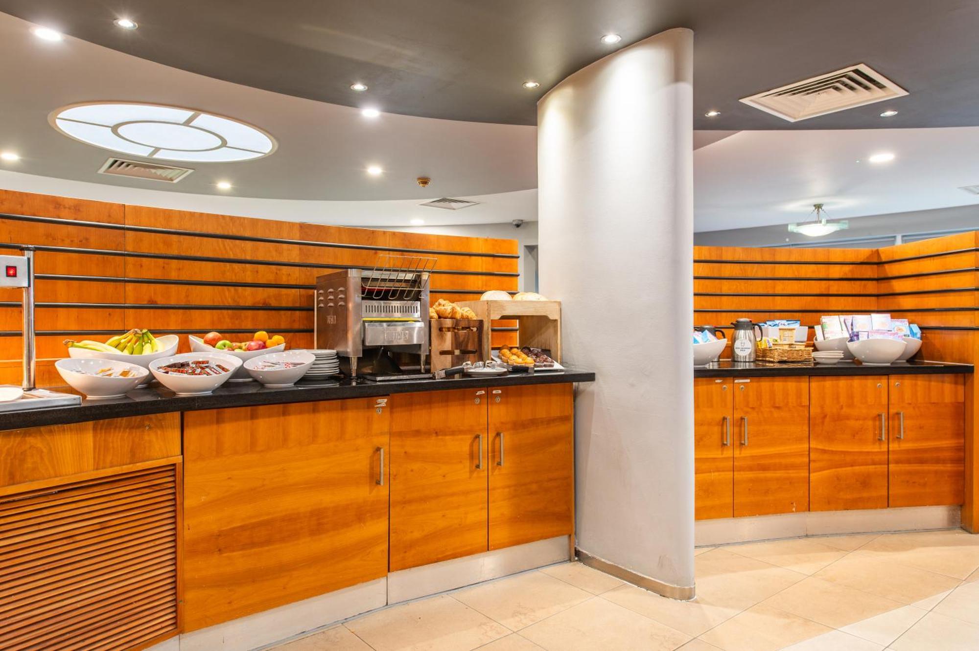 Holiday Inn Express Ramsgate - Minster By Ihg Exterior foto